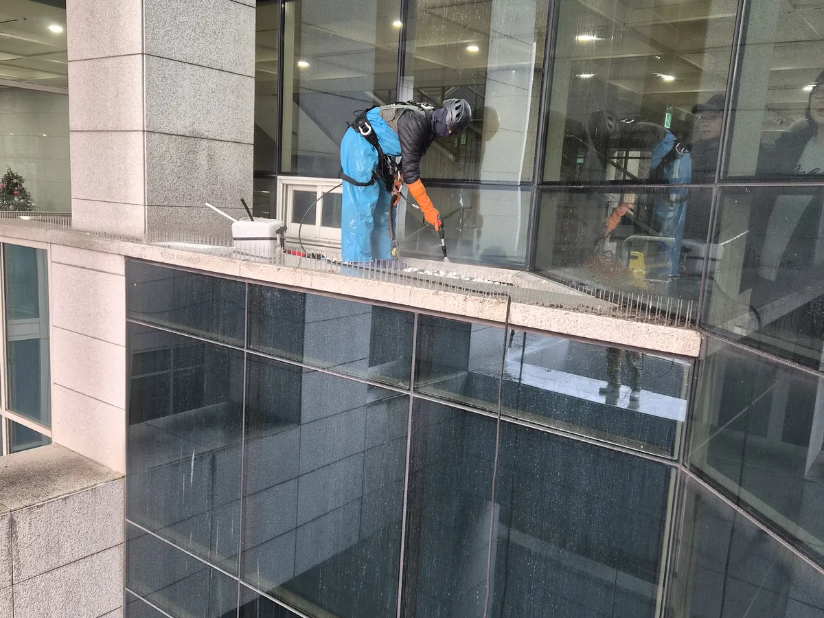 동구 범일동 건물 복도·대기 동선 야간 위생청소 사례 - 행진크린