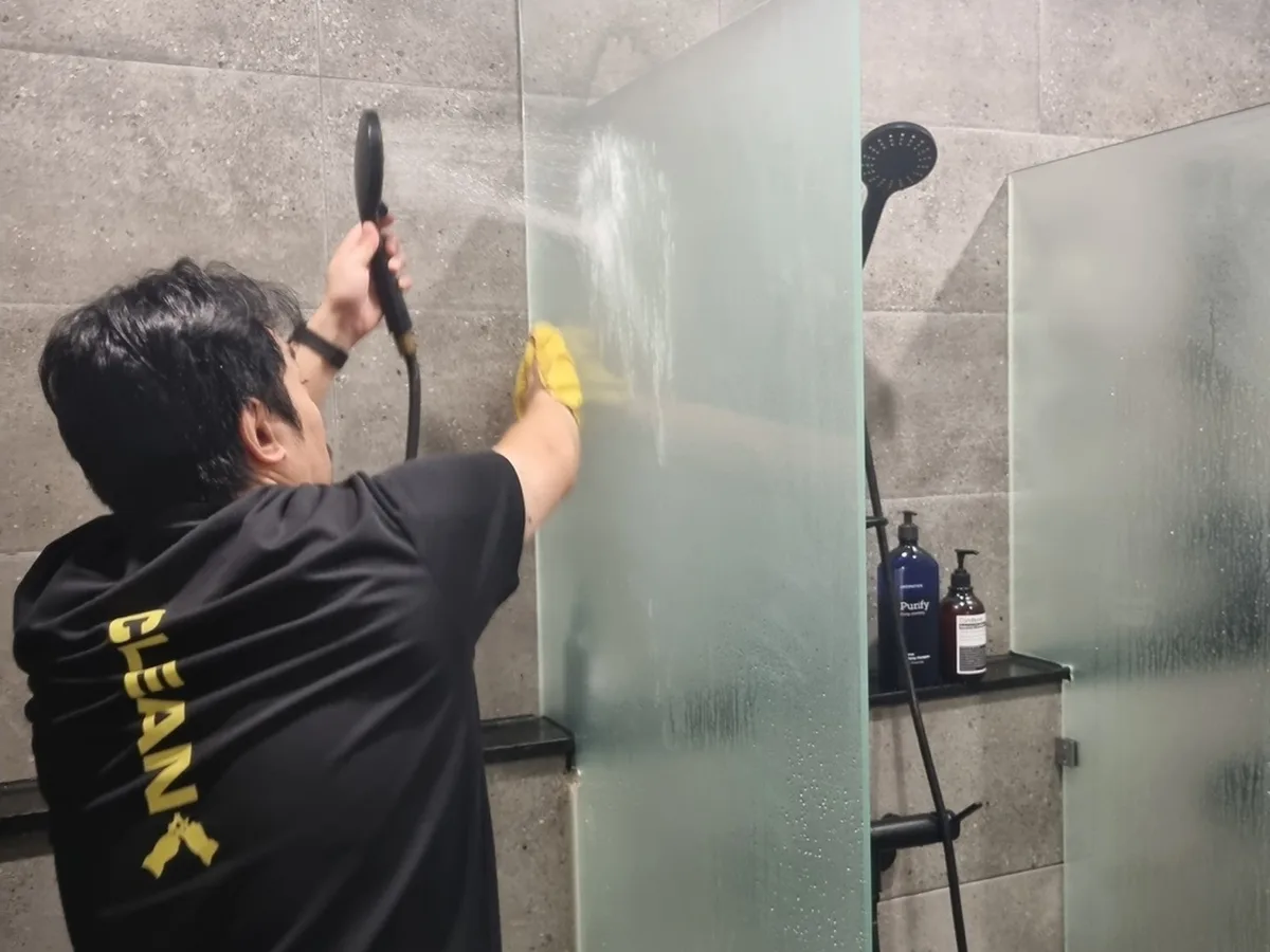 동구 범일동 헬스장 복도·대기 동선 야간 위생청소 사례 - 행진크린