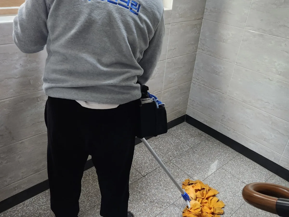 북구 구포동 빌라 복도·대기 동선 야간 위생청소 사례 - 행진크린