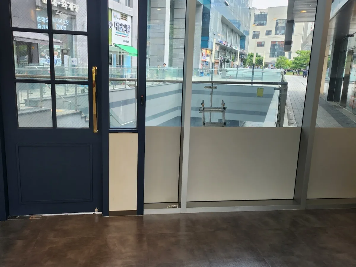 사하구 다대동 사무실 마감재 파티션 구역 위생청소 사례 - 행진크린